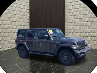 Certified 2022 Jeep Wrangler Unlimited Sport AWD/4WD video 1