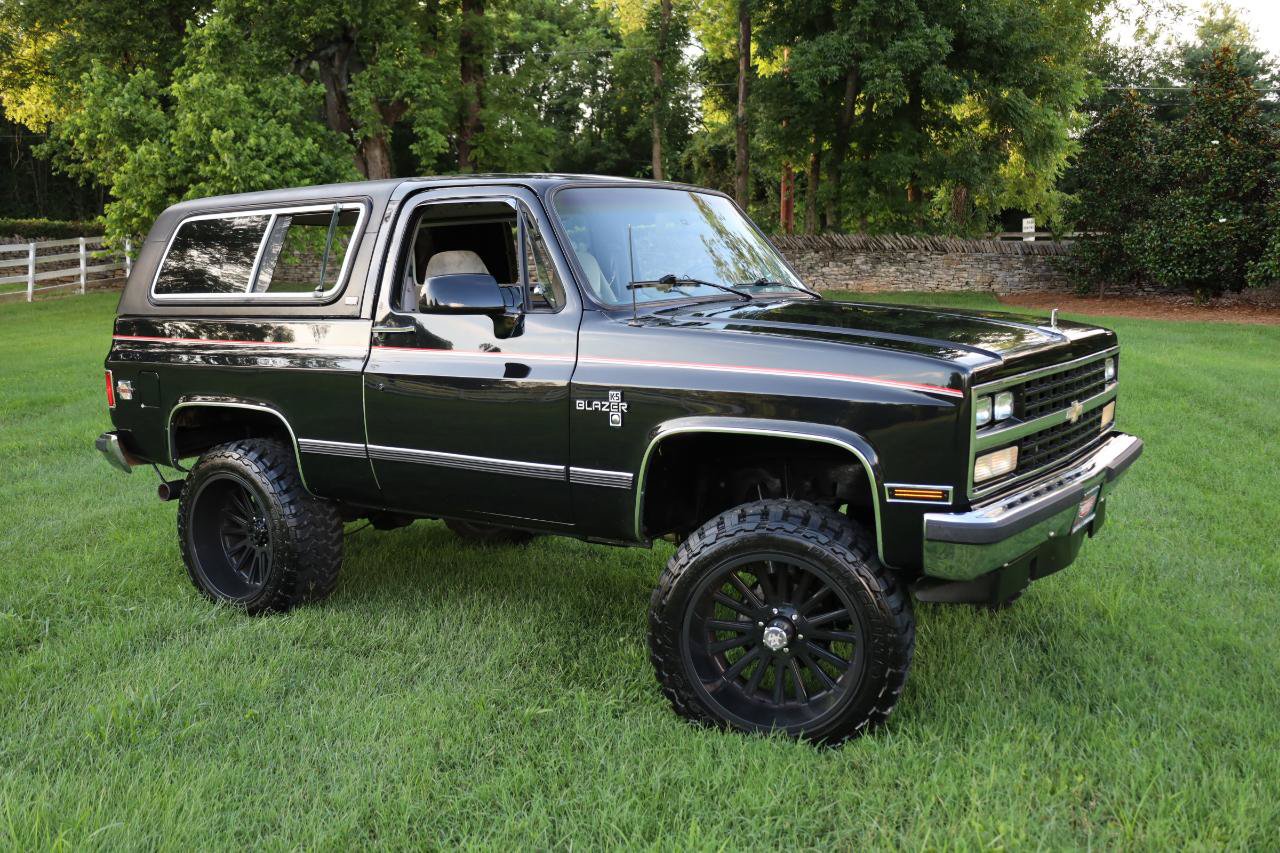 Used 1990 Chevrolet Blazer 4WD image 43