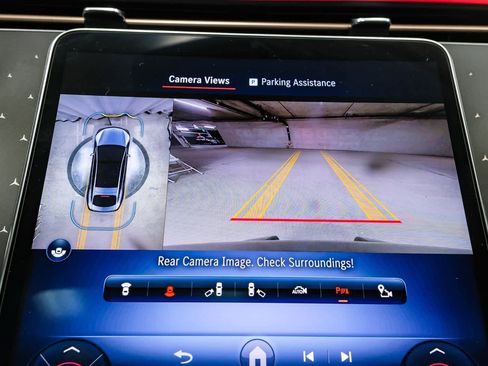 Certified 2022 Mercedes-Benz EQS 450+ Sedan image 22