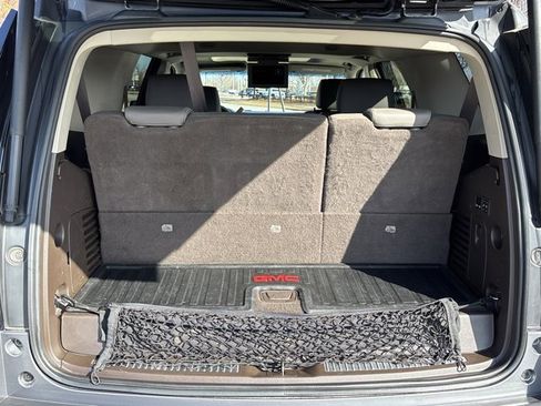 Used 2019 GMC Yukon Denali w/ Denali Ultimate Package image 7