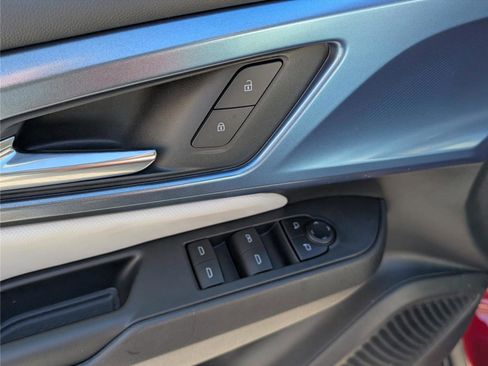 New 2026 Chevrolet Equinox EV LT w/ LPO, All-Weather Mat Package image 18