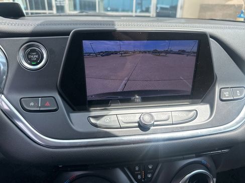 Used 2021 Chevrolet Blazer LT FWD image 13