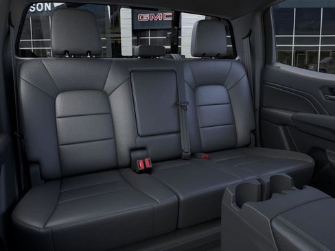 New 2026 GMC Canyon Elevation w/ Convenience Package image 17
