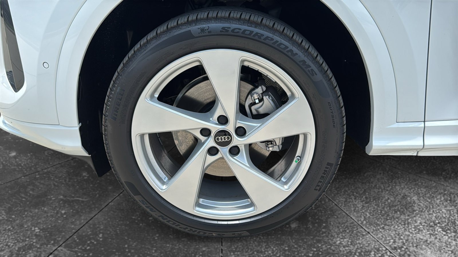 New 2026 Audi Q5 Premium Plus AWD/4WD image 24
