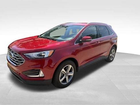 Used 2020 Ford Edge SEL w/ Convenience Package AWD/4WD image 9