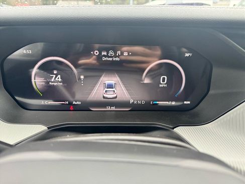 Used 2026 Jeep Cherokee Limited image 23