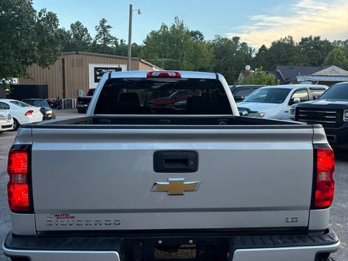 Used 2019 Chevrolet Silverado 1500 Custom w/ Custom Convenience Package AWD/4WD image 5