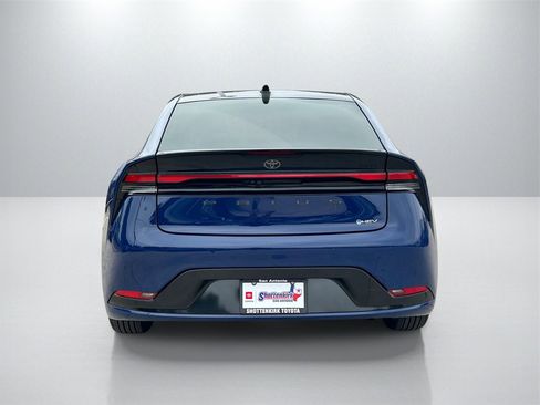 Used 2025 Toyota Prius Limited image 6