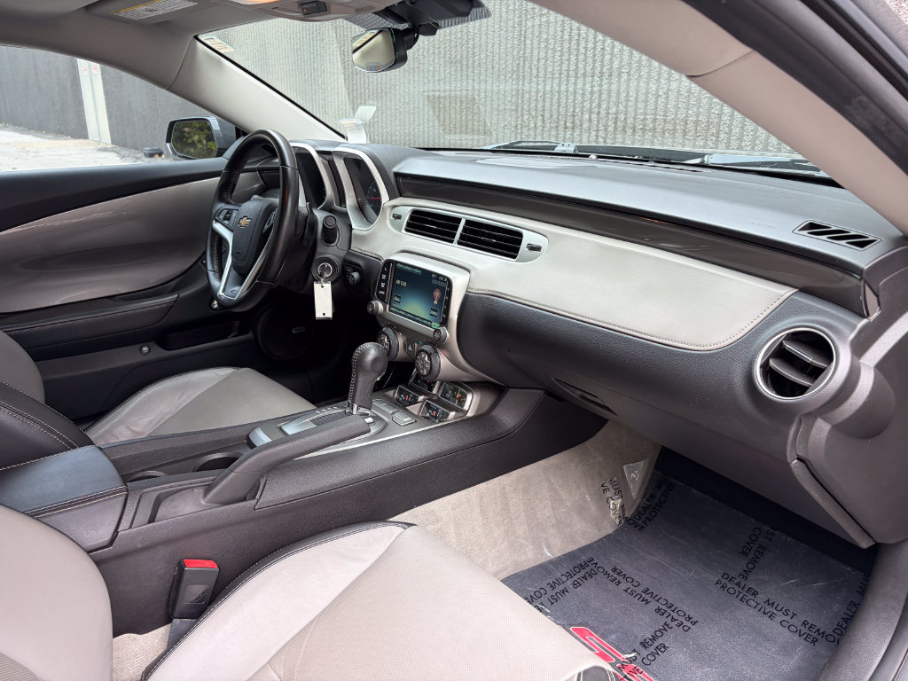 Used 2015 Chevrolet Camaro SS w/ RS Package RWD image 23