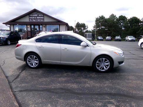 Used 2015 Buick Regal AWD image 2
