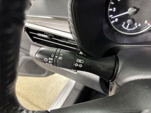 Used 2020 Nissan Altima 2.5 Platinum image 15