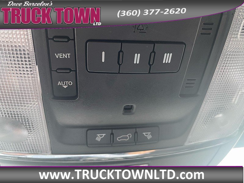 Used 2015 Dodge Durango R/T w/ Technology Group AWD/4WD image 34