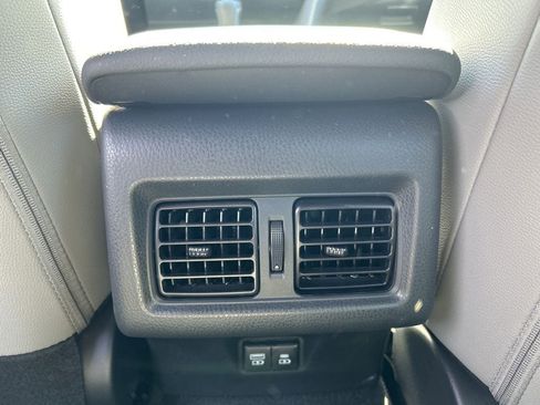 New 2026 Toyota Camry SE image 9