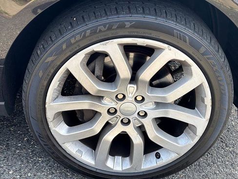 Used 2016 Land Rover Range Rover Supercharged image 12