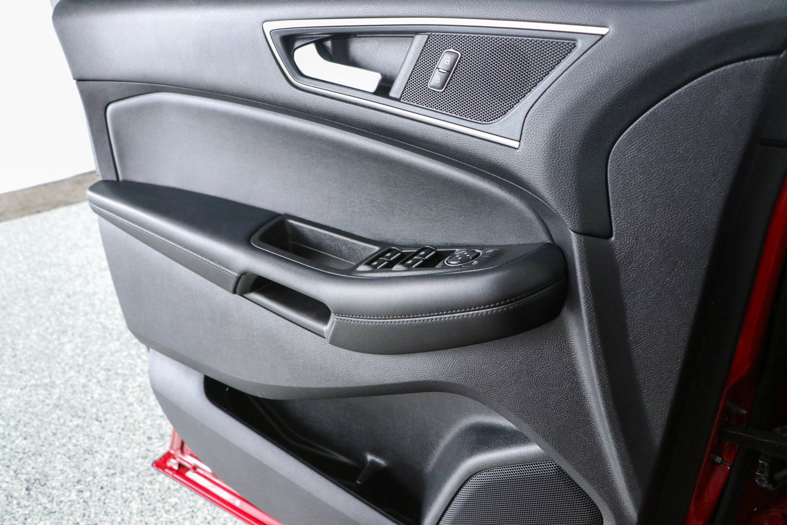 Used 2021 Ford Edge SEL w/ Convenience Package FWD image 22