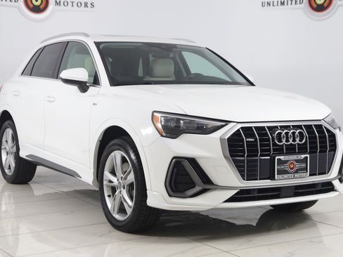 Used 2019 Audi Q3 2.0T Premium w/ Convenience Package AWD/4WD image 19