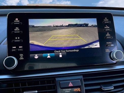 Used 2021 Honda Accord Sport image 20