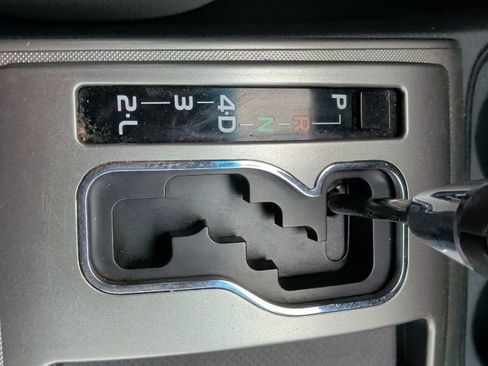 Used 2015 Toyota Tacoma Base w/ TRD Sport Package image 21