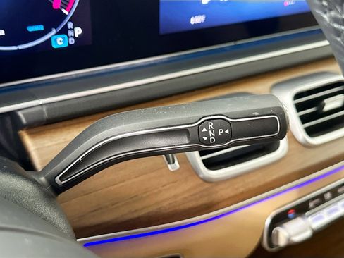 Certified 2024 Mercedes-Benz GLS 580 4MATIC image 21