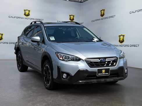 Used 2021 Subaru Crosstrek 2.0i Premium w/ Moonroof Package image 7