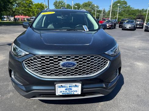Used 2023 Ford Edge SEL w/ Convenience Package AWD/4WD image 2
