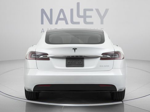 Used 2020 Tesla Model S Long Range AWD/4WD image 7