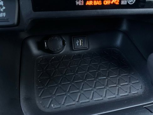 Used 2024 Toyota RAV4 XLE Premium image 26