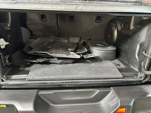 Used 2023 Jeep Wrangler Unlimited Sahara w/ Cold Weather Group image 26