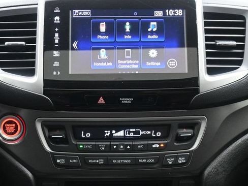 Used 2018 Honda Pilot EX-L image 24