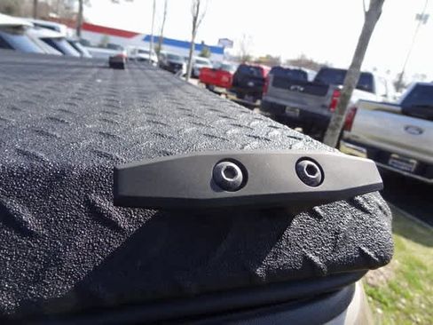 Used 2023 Nissan Frontier PRO-4X w/ Tow Package image 9