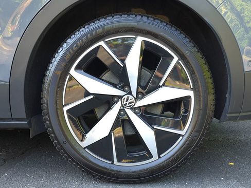 Used 2023 Volkswagen ID.4 S RWD image 50