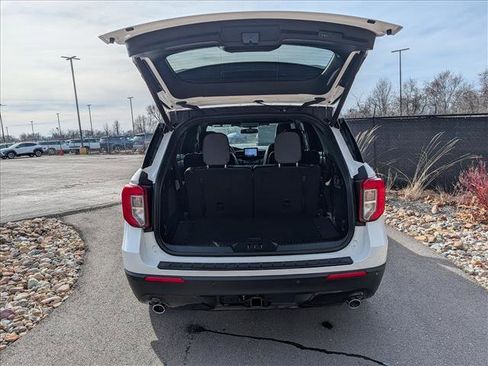 Used 2023 Ford Explorer ST-Line w/ Class IV Trailer Tow Package image 22