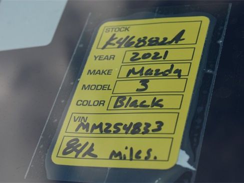 Used 2021 MAZDA MAZDA3 s image 33