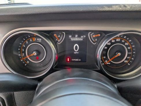 Used 2020 Jeep Wrangler Unlimited Sport AWD/4WD image 12