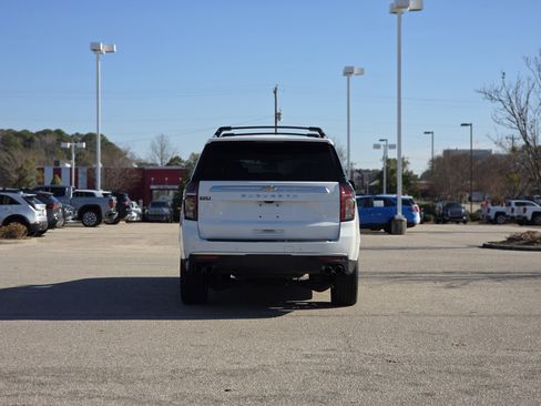 Used 2021 Chevrolet Suburban High Country image 6