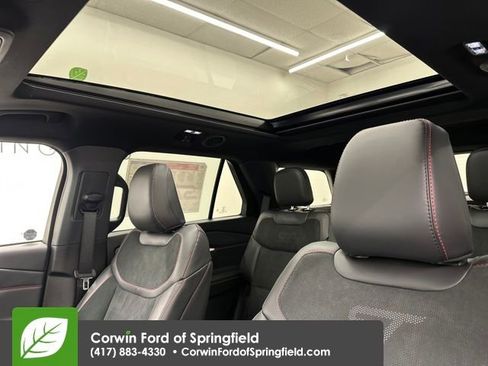 New 2026 Ford Explorer ST w/ Sun And Sound Package image 31