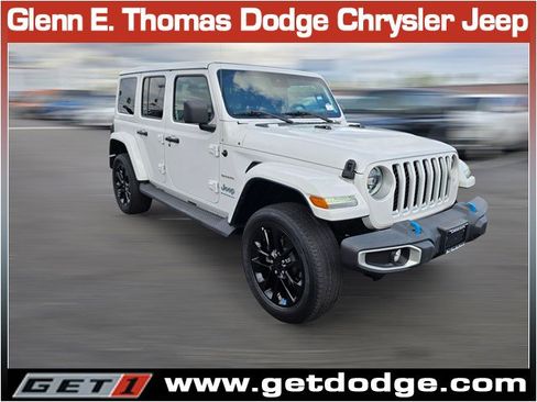 Used 2023 Jeep Wrangler Sahara w/ Safety Group image 1