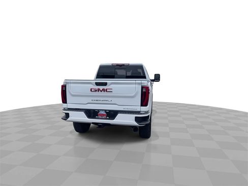 New 2026 GMC Sierra 3500 Denali w/ Denali Reserve Package image 7