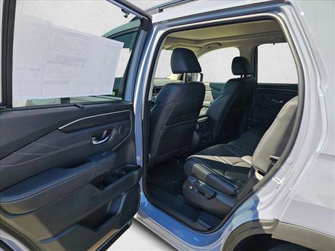 New 2026 Honda Pilot image 12