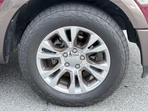 Used 2018 RAM 1500 Laramie Longhorn RWD image 33