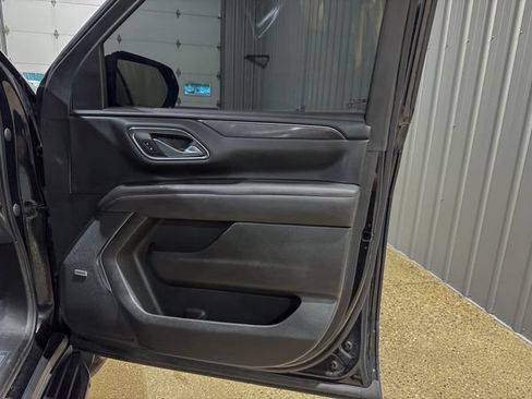 Used 2021 Chevrolet Tahoe RST w/ Luxury Package AWD/4WD image 26