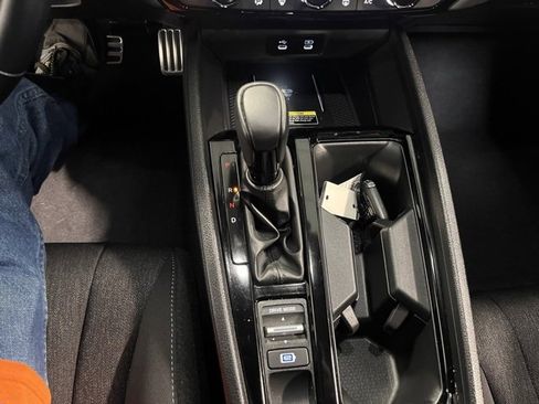 Used 2025 Honda Accord Sport image 28