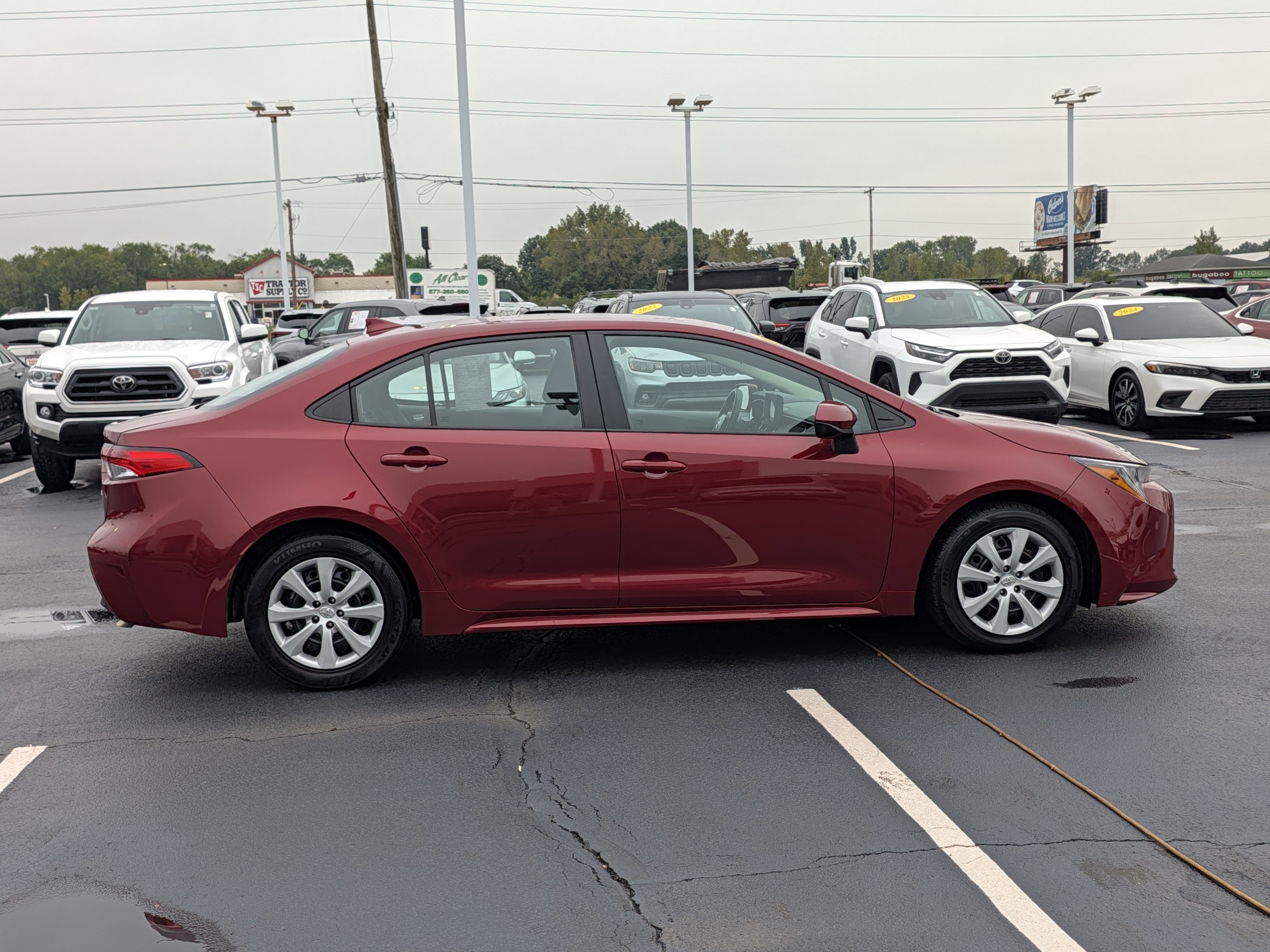 Certified 2025 Toyota Corolla LE FWD image 9
