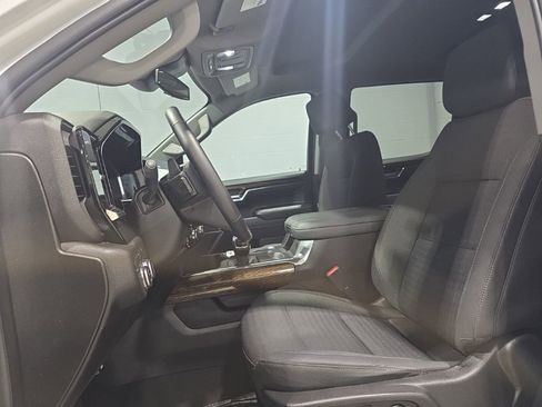 Used 2023 GMC Sierra 1500 Elevation w/ LPO, Elevation Black Package image 14