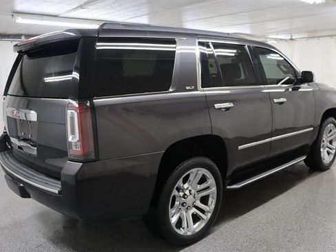 Used 2017 GMC Yukon SLT AWD/4WD image 7