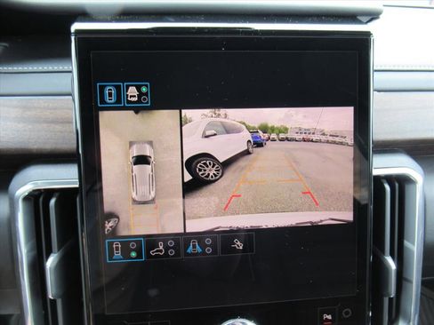 New 2026 GMC Acadia Denali Ultimate w/ LPO, Floor Liner Package FWD image 29