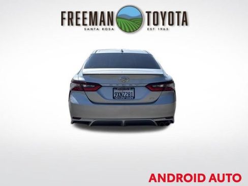 Used 2023 Toyota Camry SE FWD image 6