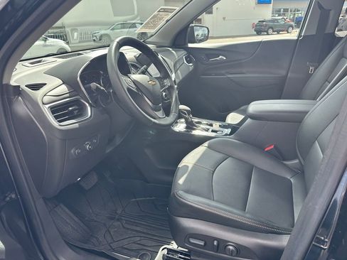 Used 2024 Chevrolet Equinox Premier w/ LPO, Floor Liner Package AWD/4WD image 13
