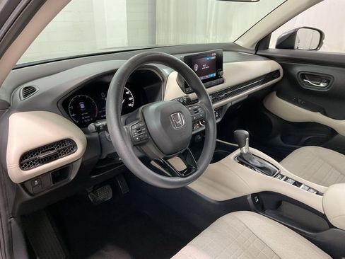 Certified 2023 Honda HR-V LX image 19