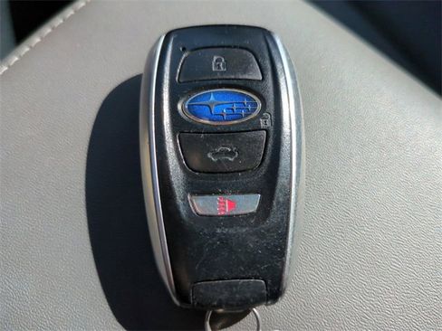 Used 2021 Subaru Outback Onyx Edition XT w/ Popular Package #2 image 30